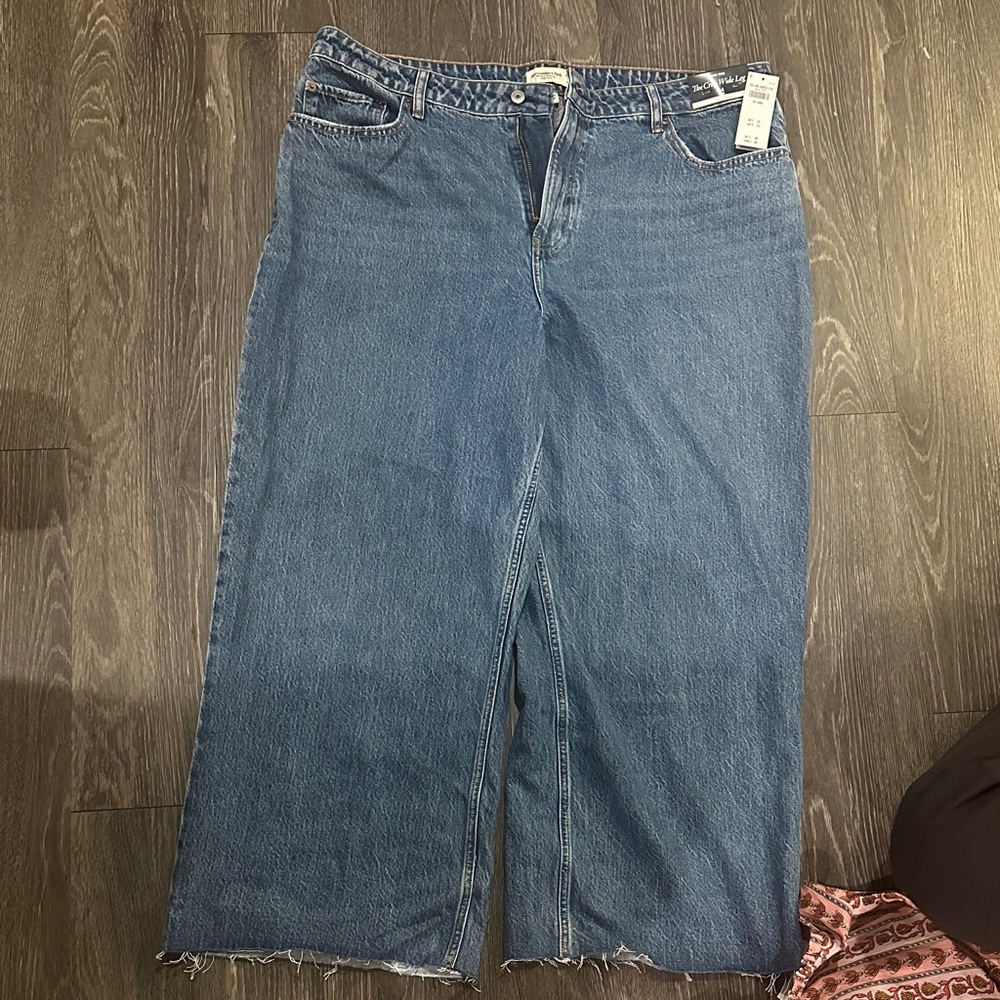 Abercrombie & Fitch Blue Crop Wide Leg